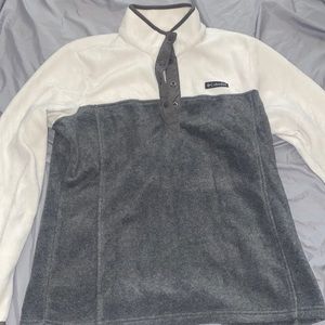 Columbia Pullover